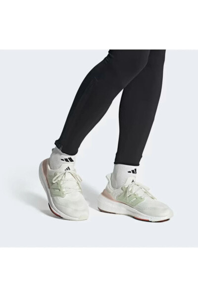 Кроссовки Adidas Ultraboost для бега