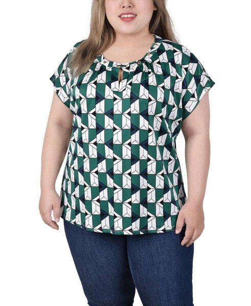 Plus Size Extended Sleeve Top with Grommets