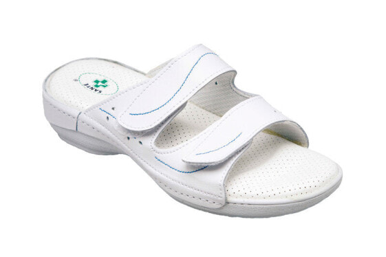 Women´s medical slippers N/124/1/10/B white