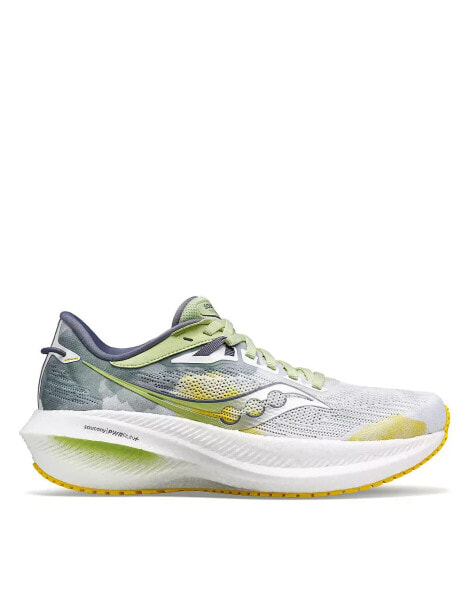 Saucony Triumph 21 neutral running trainers in white and fern