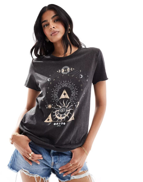 ONLY acid wash celestial print t-shirt in washed black