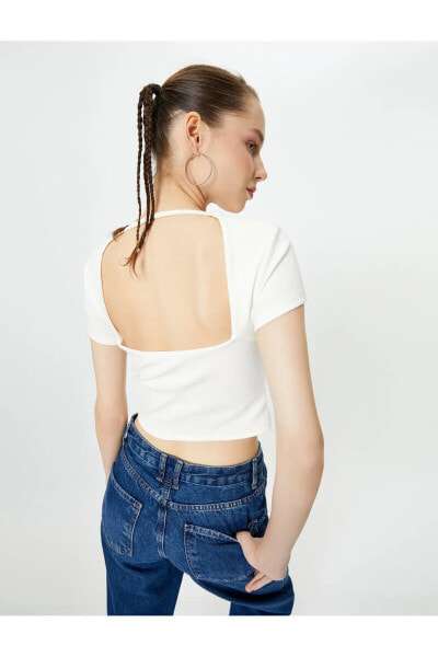 Топ Koton Backless Tee Cropped Slim Fit