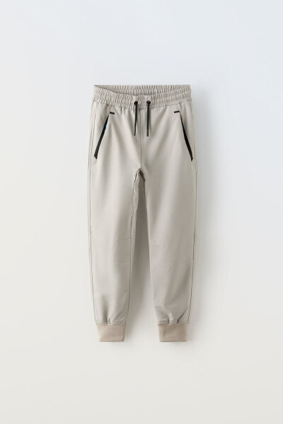 Sporty technical trousers