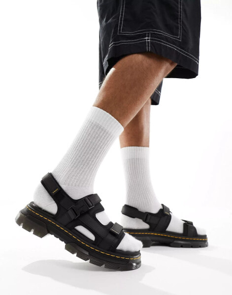 Dr Martens Forster ripstop sandals in black