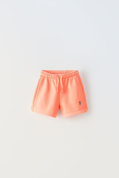 Embroidered neon bermuda shorts