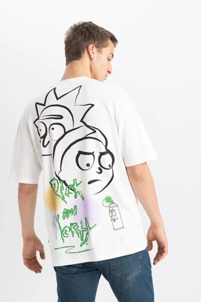 Rick And Morty Comfort Fit Bisiklet Yaka Sırt Baskılı Kısa Kollu Tişört B5369ax24sp