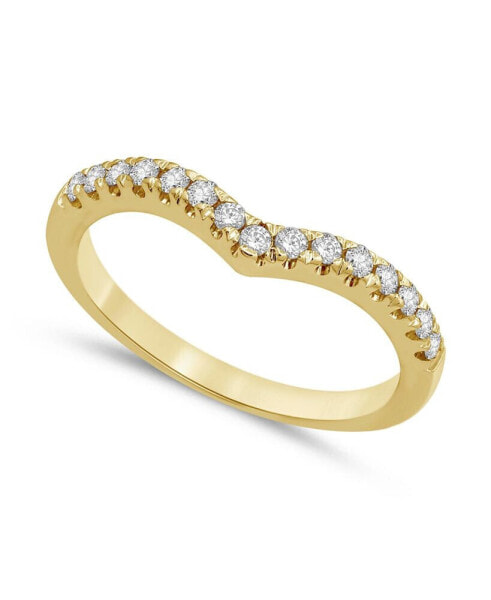 Diamond Chevron Band (1/4 ct. t.w.) in 14k White or Yellow Gold