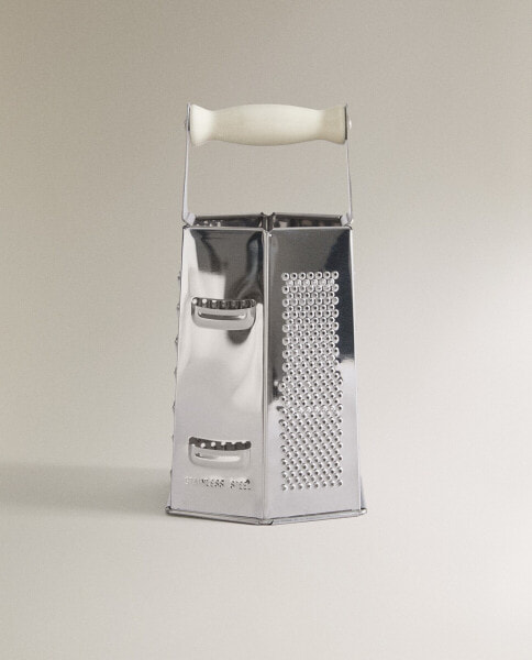 Vertical steel grater