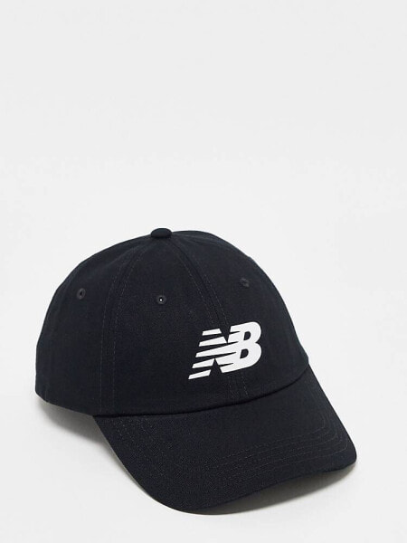 New Balance logo baseball cap in black