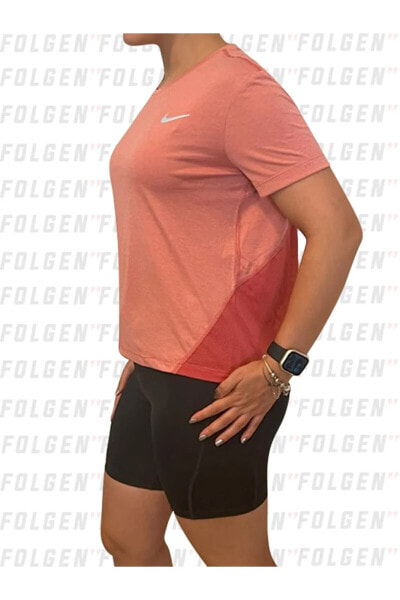 Sportswear Running Dri-fit Tee Kısa Kollu Kadın Koşu Üstü Pembe T-shirt