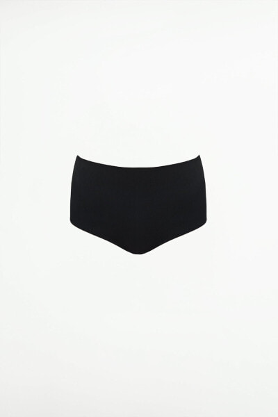 Shapewear briefs