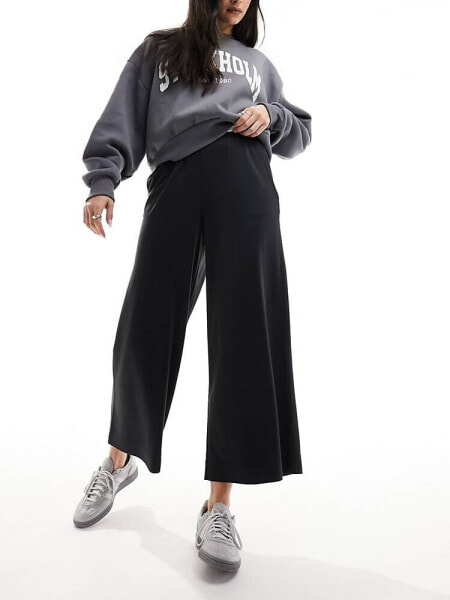 Monki Cilla cropped wide leg trousers in black