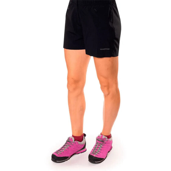 TRANGOWORLD Ghati Shorts