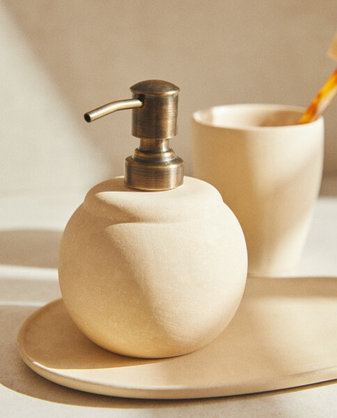 Ceramic soap dispenser