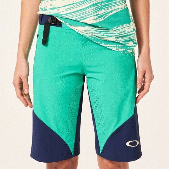 OAKLEY APPAREL Seeker Airline shorts with chamois