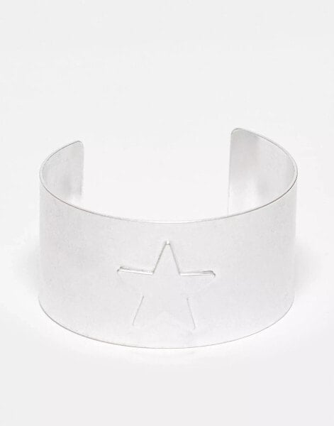 Reclaimed Vintage unisex bangle with star in silver