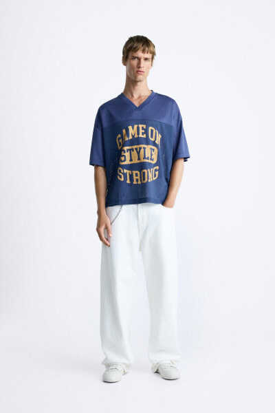 MESH TEXTURE T-SHIRT WITH SLOGAN