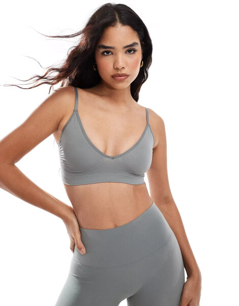 Vero Moda seamless deep v bra top co-ord in sage green