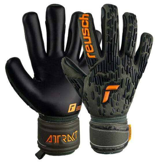 Reusch Attrakt Freegel Silver 53 70 035 5555 goalkeeper gloves