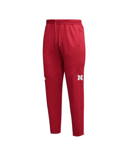 Men's Scarlet Nebraska Huskers 2023 Travel AEROREADY Tapered Pants