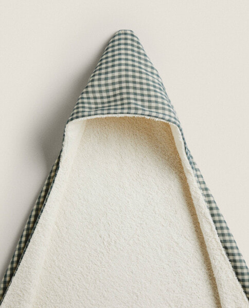 Gingham hooded baby towel