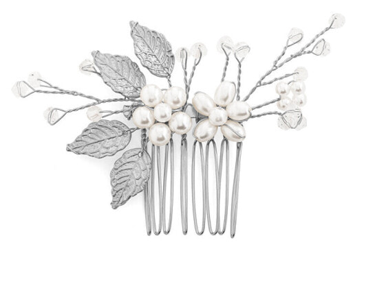 Charming hair comb with pearls