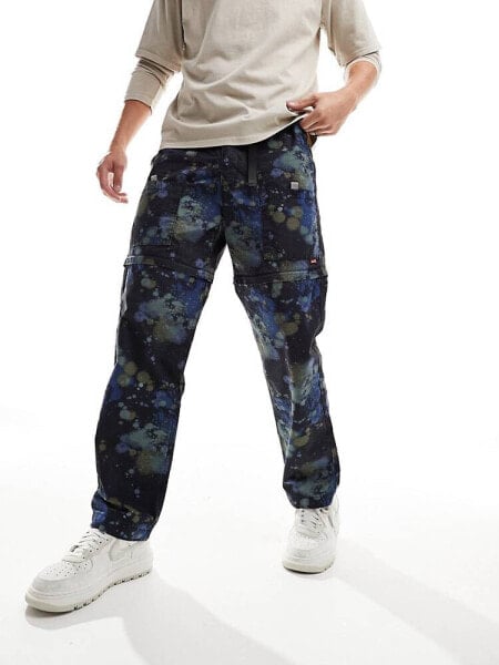 Levi's cargo trousers with pockets in black print