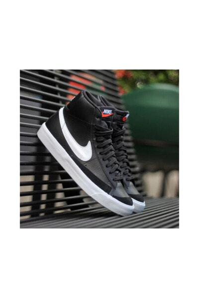 Кроссовки повседневные Nike BLAZER MID 77 (GS) UNISEX