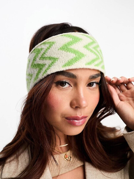 Daisy Street chevron knitted headband in green