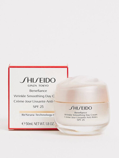 Shiseido Benefiance Smoothing Day Cream SPF25 50ml