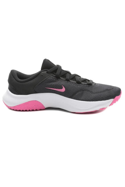 Кроссовки женские Nike Legend Essential черного цвета DM1119-002