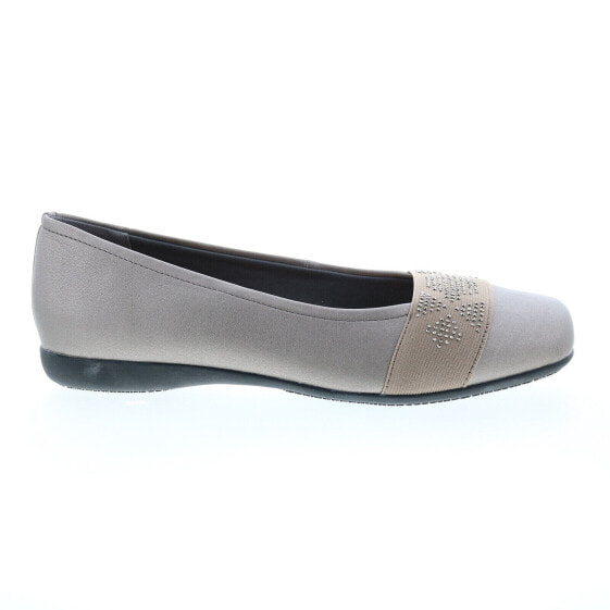 Trotters Samantha T1812-066 Womens Gray Extra Wide Ballet Flats Shoes