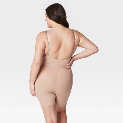 Белье ASSETS by SPANX Flawless Plunge Bodysuit
