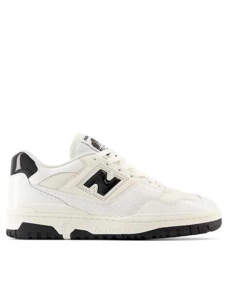 New Balance 550 trainers in white