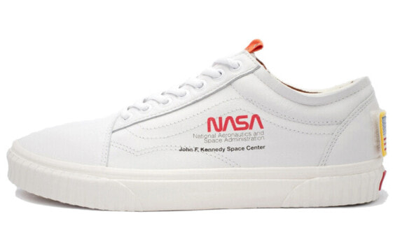 Кеды мужские Vans Old Skool NASA Space Voyager Белые