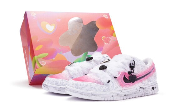 Кроссовки Nike Dunk Low ESS Heart Trap White/Black Pink