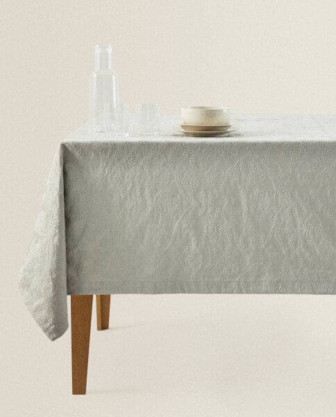 Sateen jacquard cotton tablecloth