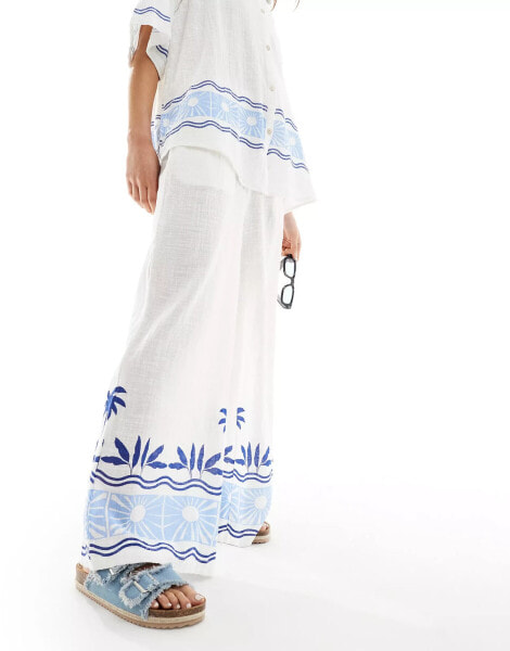 Ripcurl santorini sun printed beach trouser co-ord in white