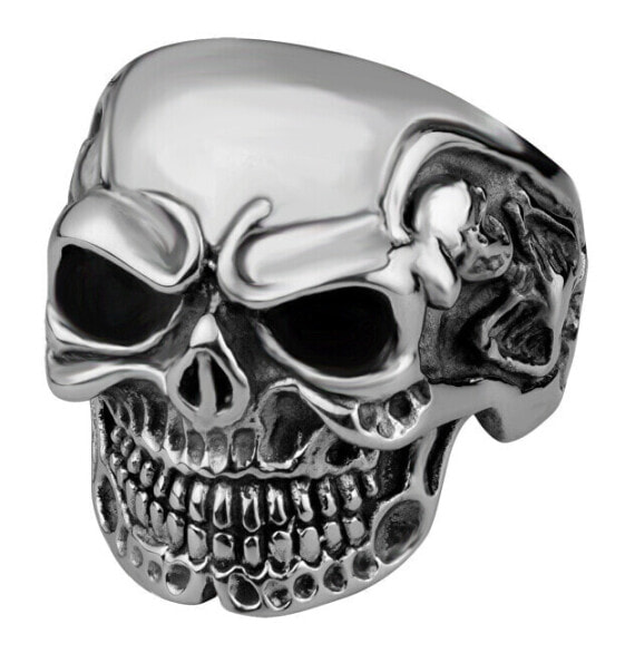 Stylish men´s ring with skull