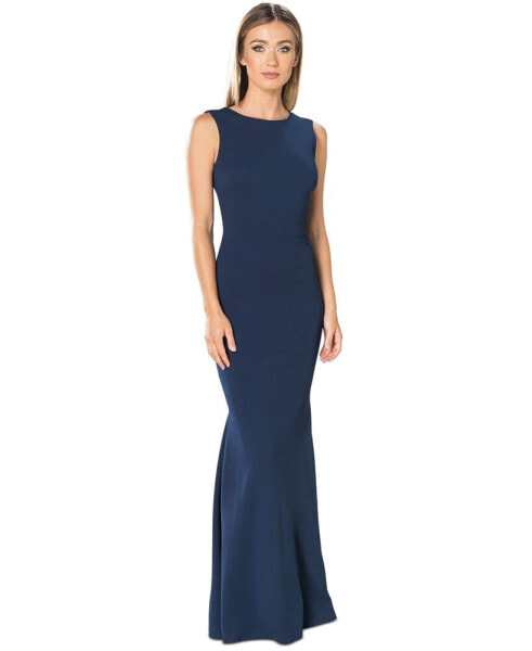 Women's Leighton V-Back Gown