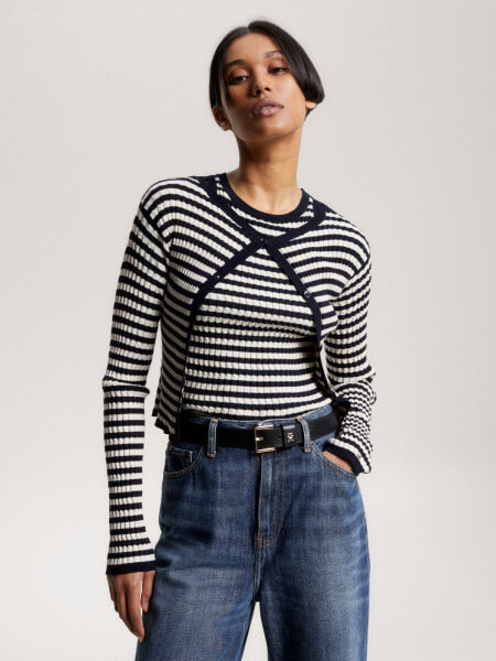 Cable Knit Cropped Sweater