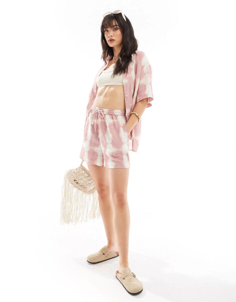 Iisla & Bird tie dye beach short co-ord in pink