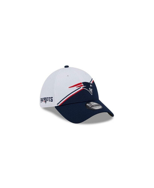 Men's White, Navy New England Patriots 2023 NFL Sideline 39THIRTY Flex Hat