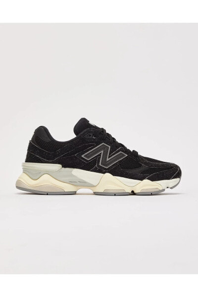 Кроссовки New Balance Black & Sea Salt