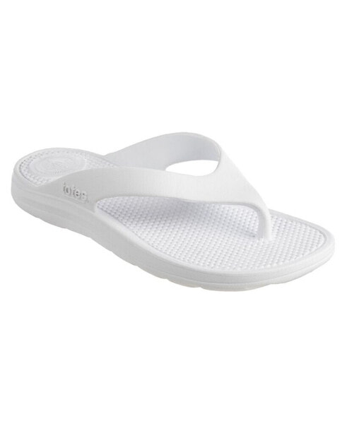 Women's Everywear® Ara Thong Sandal