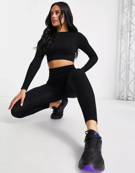 HIIT seamless rib legging in black