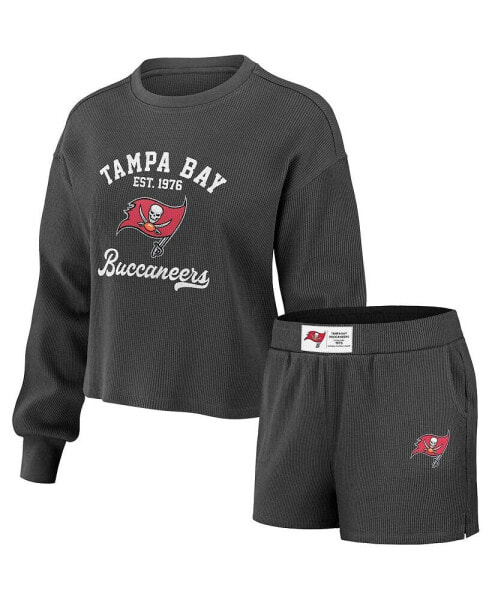 Пижама женская WEAR by Erin Andrews Pewter Distressed Tampa Bay Buccaneers вафельная трикотажная с длинным рукавом и шорты