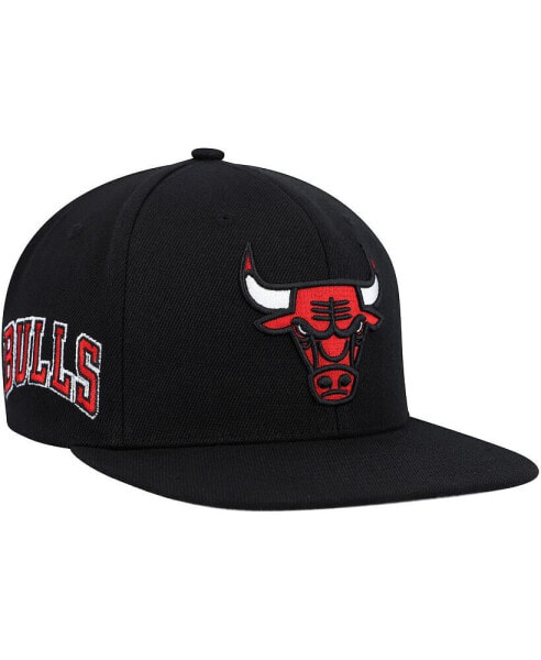 Men's Black Chicago Bulls Side Core 2.0 Snapback Hat