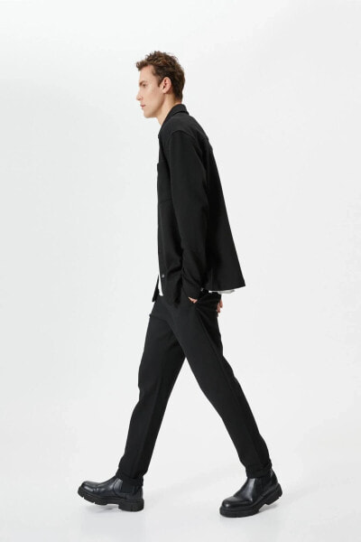 Брюки мужские Koton Модель Классические со шнурком в поясе и карманами Slim Fit