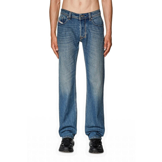 DIESEL 00C06P 1985 Larkee Jeans